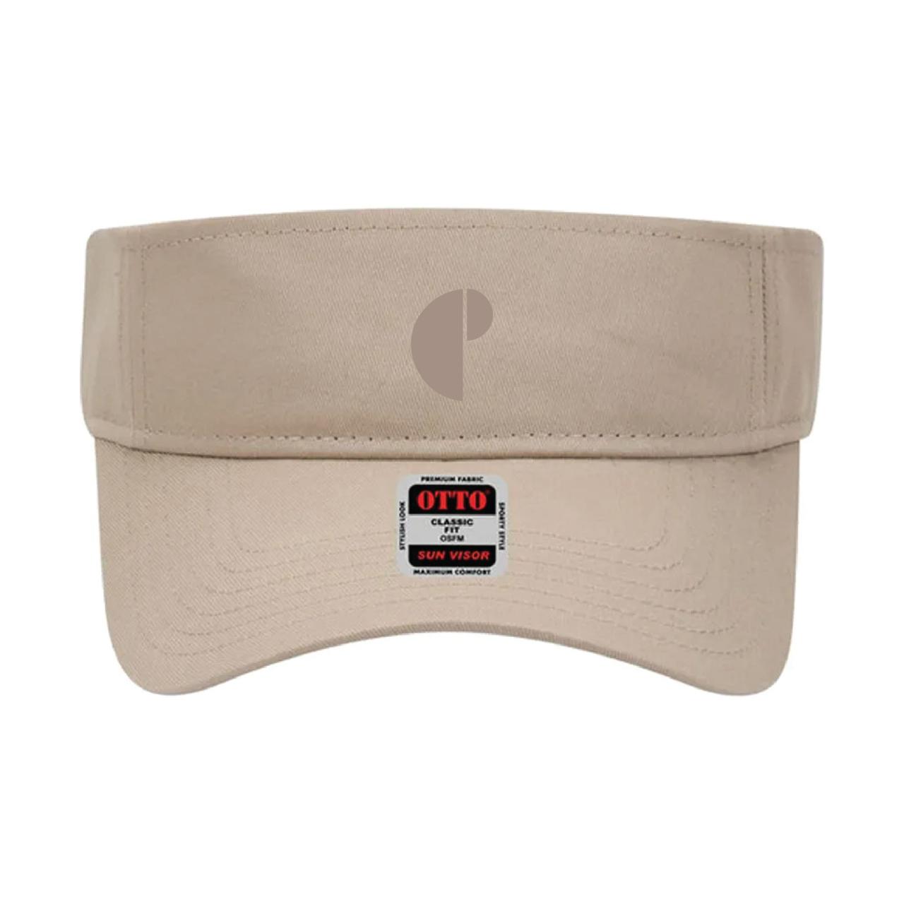 Detalhe do logo CP bordado na viseira khaki
